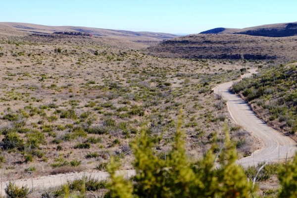 Walnut Canyon Desert Drive